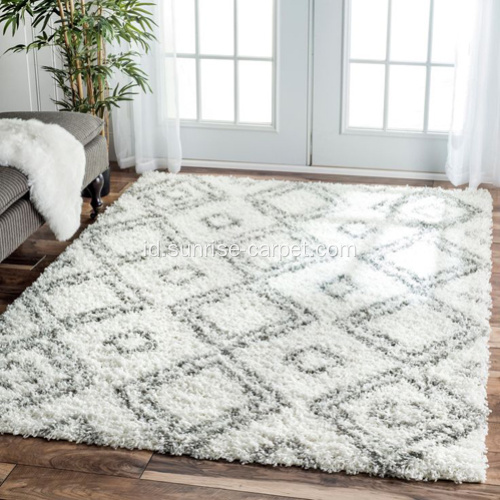 Karpet Polyester dengan Design